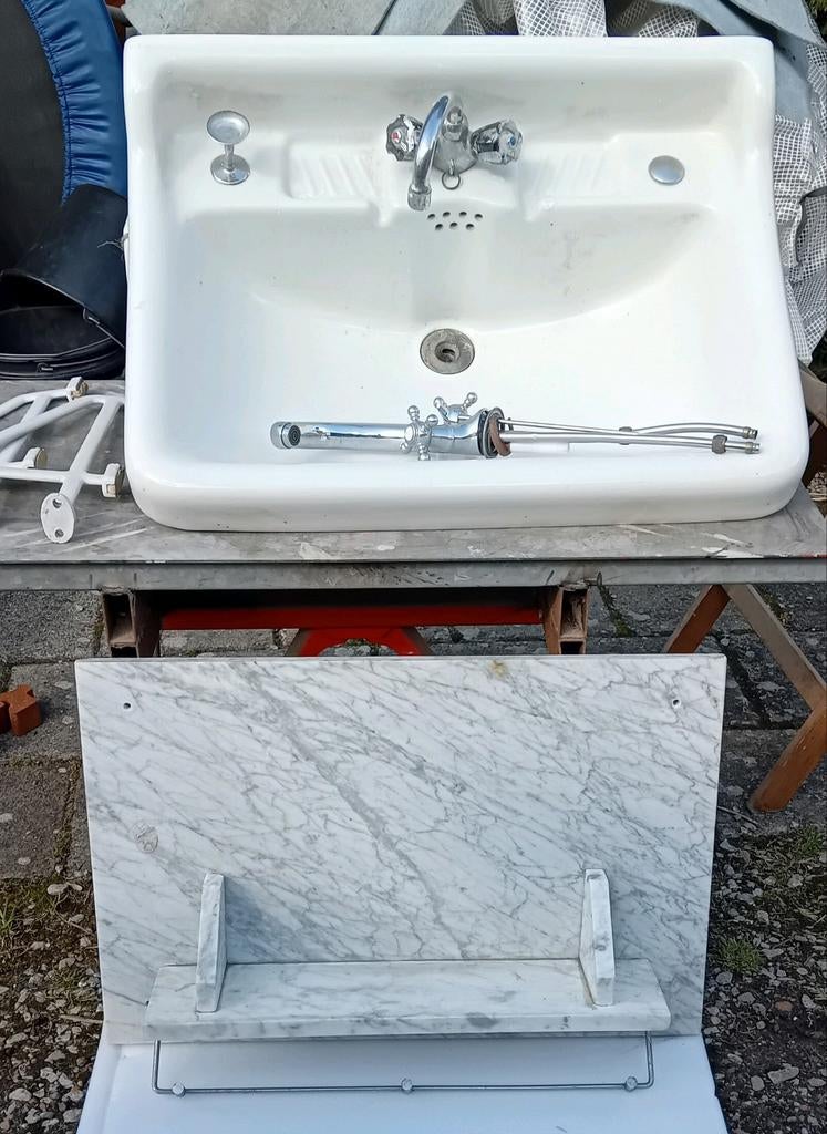 Antieke vintage porseleinen wastafel, Huis en Inrichting, Badkamer | Badkamermeubels, Ophalen, Gebruikt, 50 tot 100 cm, Minder dan 100 cm