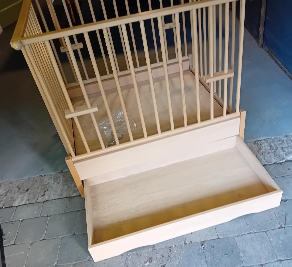 HOUTEN KINDERBOX, Ophalen, Gebruikt, Rechthoekig, Lade