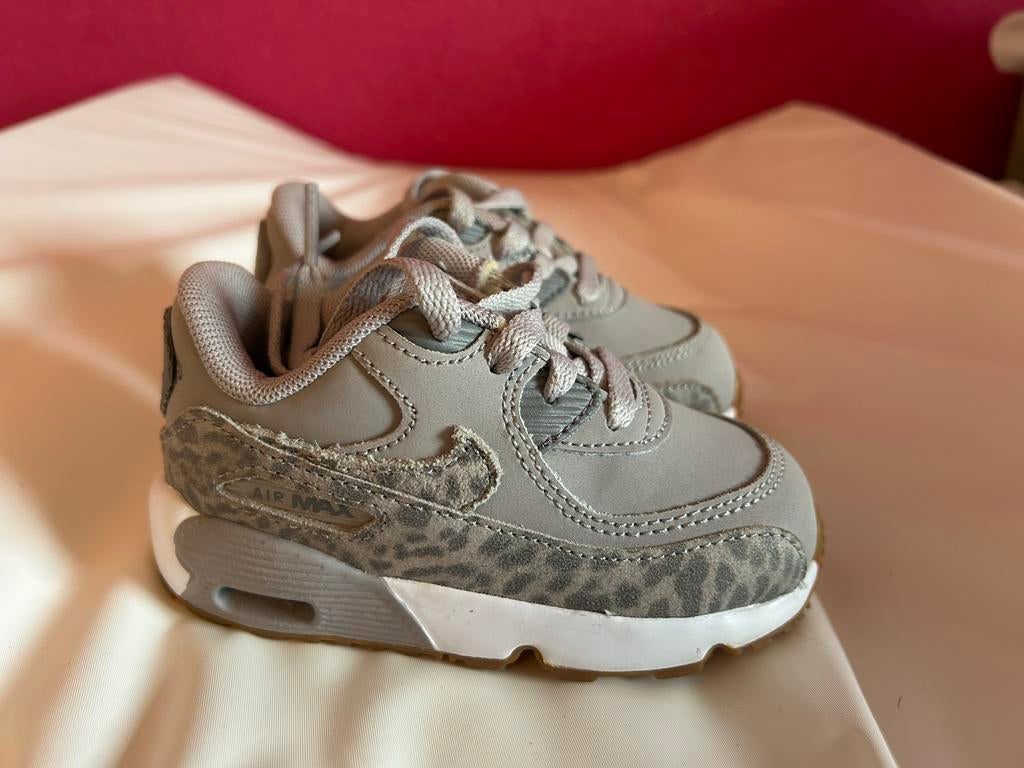 Nike Air Max 90 meisjes, Ophalen of Verzenden, Nieuw, Jongen of Meisje, Sportschoenen
