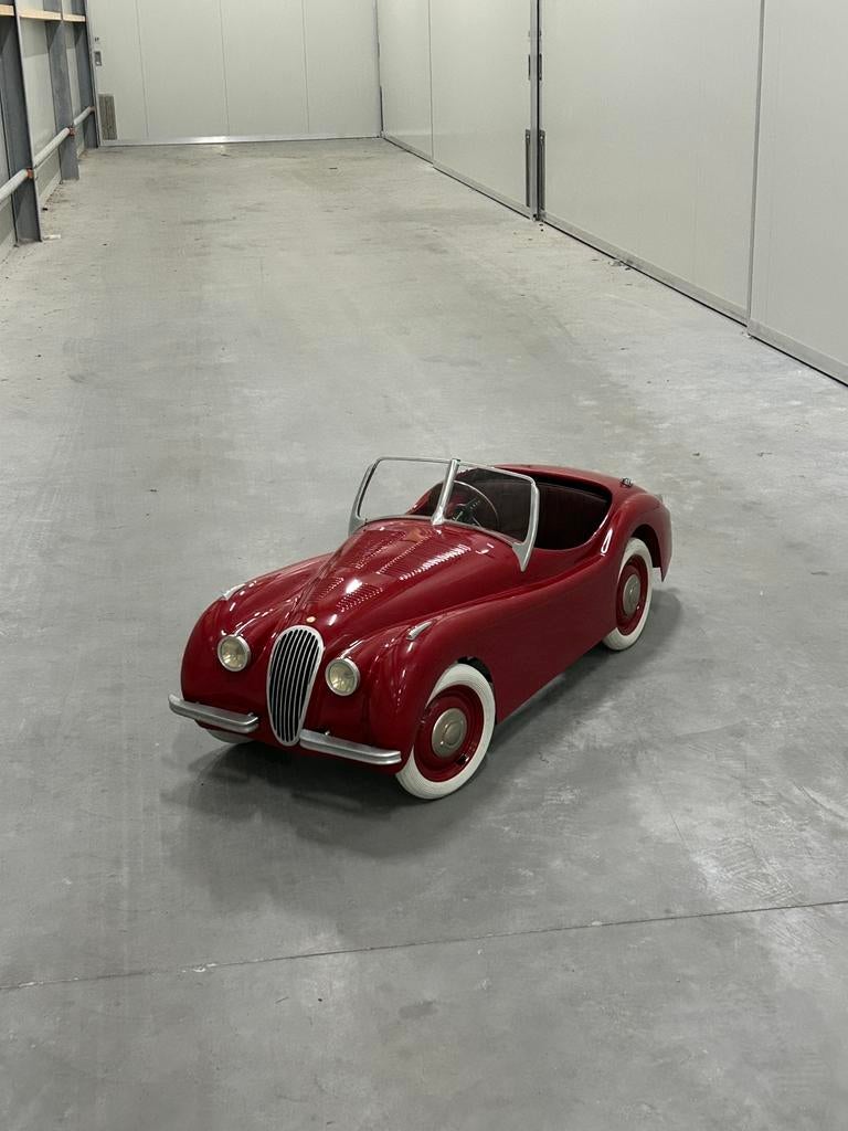 Jaguar XK 120 prachtige klassieke trapauto voor verzamelaar, Ophalen