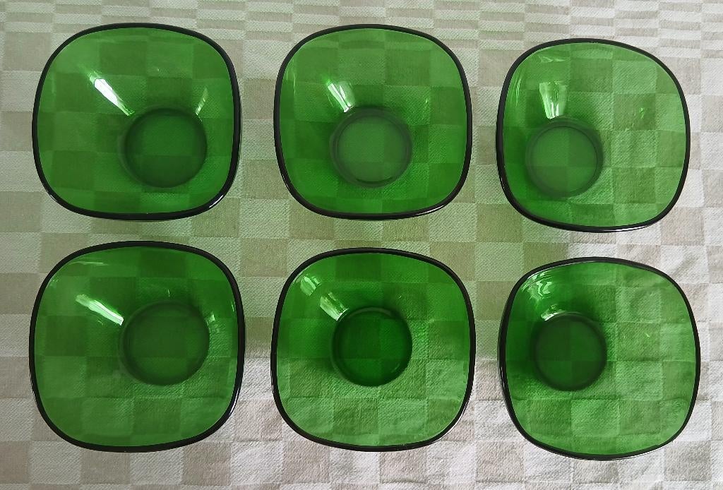3x Vintage set van 6 groene dessert schaaltjes, Vereco, Gebruikt, Ophalen of Verzenden, Overige stijlen, Glas