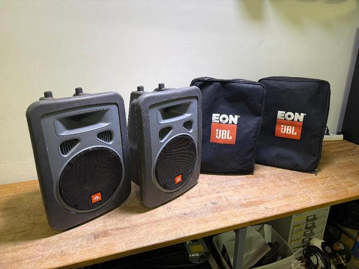 JBL Eon 10 speaker luidspeker set + Hoezen, Audio, Tv en Foto, Luidsprekers, Gebruikt, 120 watt of meer, JBL, Ophalen of Verzenden