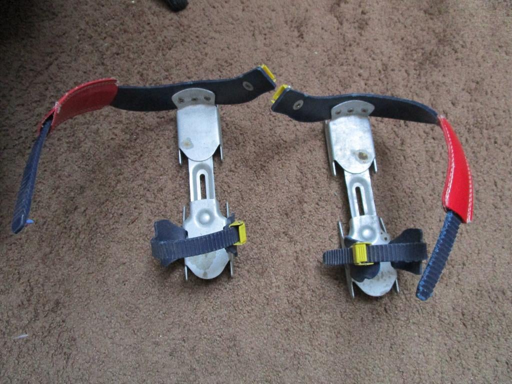 Nr.199: Glij ijzers schaatsen voor beginnners verstelbaar, Ophalen of Verzenden, Zo goed als nieuw