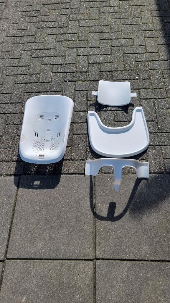 Stokke Tripp Trapp onderdelen: Baby Set, tray en rugleuning, Kinderen en Baby's, Kinderstoelen, Gebruikt, Overige typen, Afneembaar eetblad