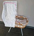 Vintage poppen wiegje van Rotan met Hemeltje, Kinderen en Baby's, Speelgoed | Poppen, Ophalen, Gebruikt