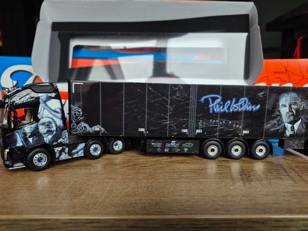 Tekno Volvo FH04 Fleischmann - Phil Collins, Hobby en Vrije tijd, Modelauto's | 1:50, Ophalen of Verzenden, Nieuw, Bus of Vrachtwagen