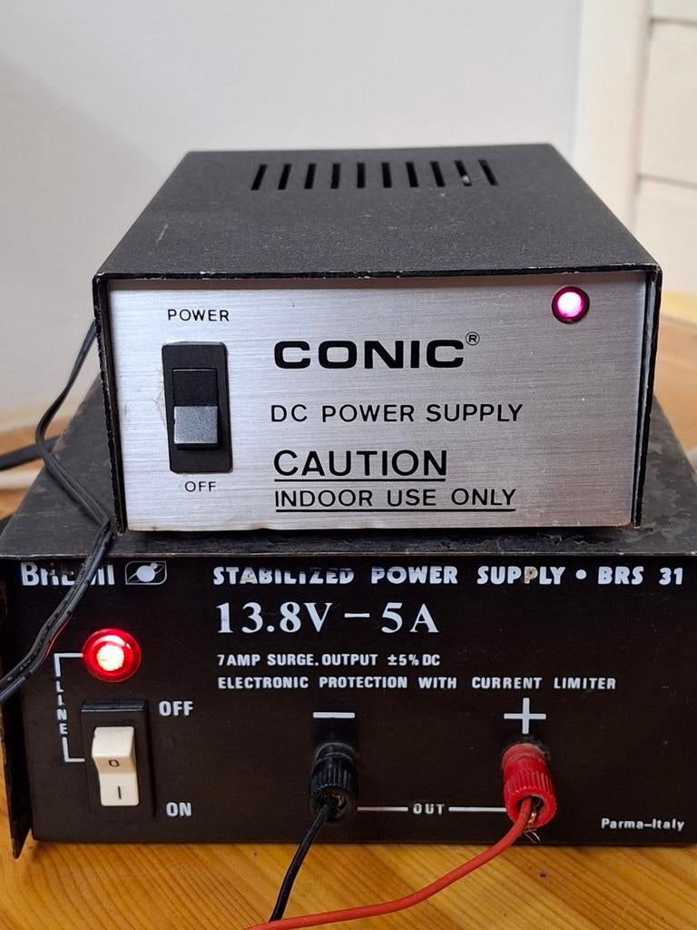 2 x Power supply in een koop voor de snelle koper 15 euro, Ophalen of Verzenden