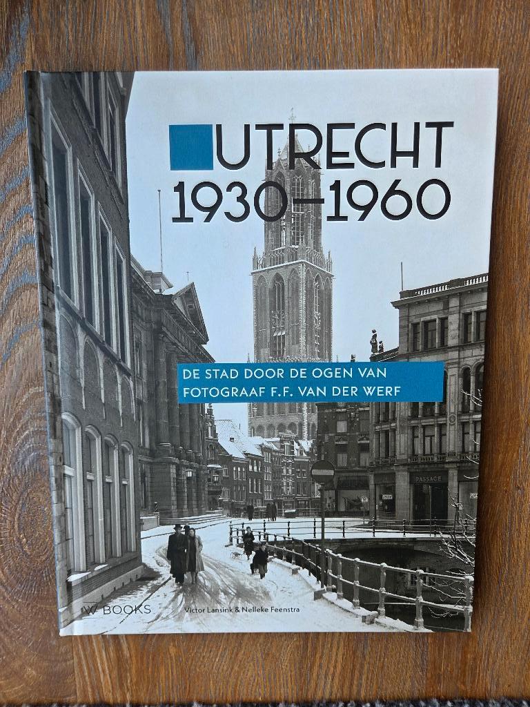 Utrecht 1930-1960 door de ogen van fotograaf, Ophalen of Verzenden, Zo goed als nieuw