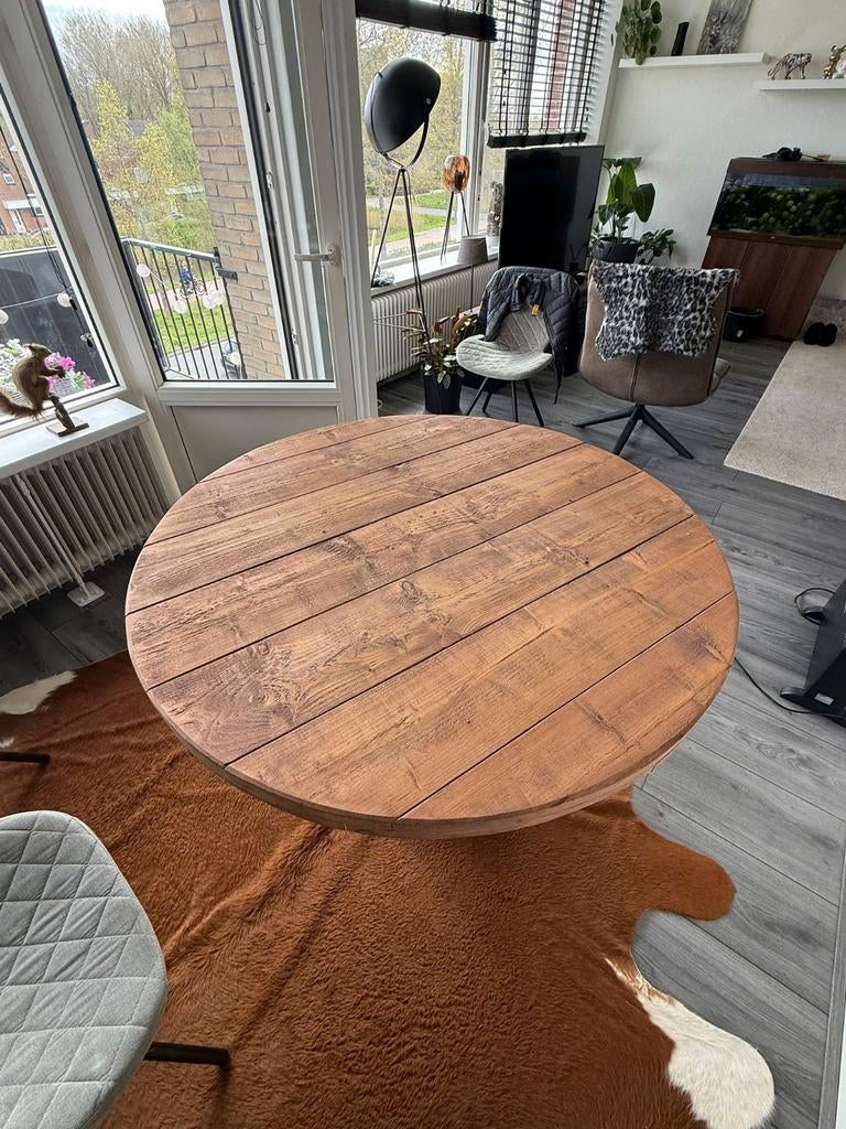 Eettafel Rond., Ophalen, Rond, Vier personen, 100 tot 150 cm