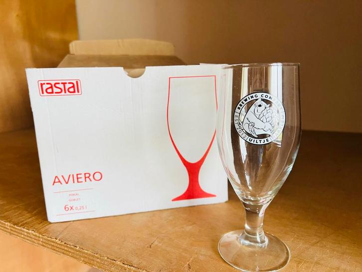 Grote verzameling speciaalbier glazen, Verzamelen, Biermerken, Zo goed als nieuw, Glas of Glazen, Overige merken, Ophalen