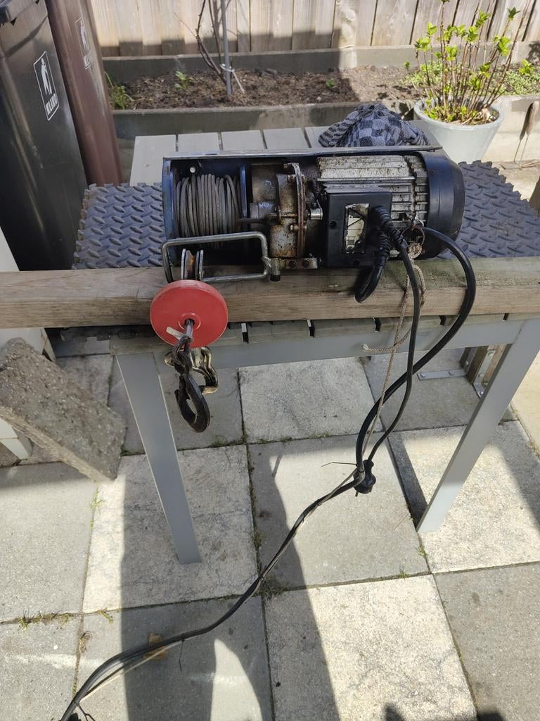 Elektrisch takel, Doe-het-zelf en Verbouw, Lieren en Takels, Ophalen, Gebruikt, Elektrisch