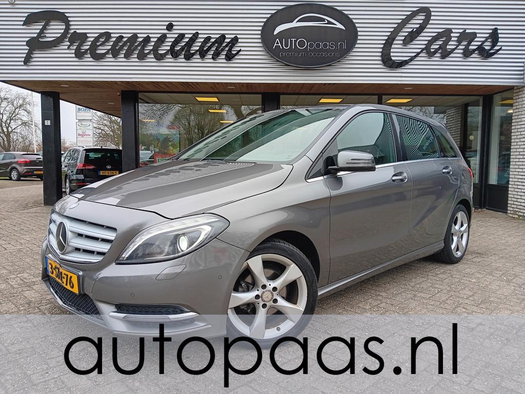 Mercedes-Benz B-Klasse 180 AmbitionAUTOMAAT,TREKH,LEER,NAV,P, 1325 kg, Euro 6, 4 cilinders, 122 pk