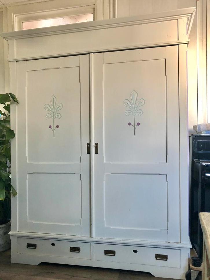 Prachtige kledingkast, zware kwaliteit - GRATIS!!!!!, Huis en Inrichting, Kasten | Kledingkasten, Gebruikt, 200 cm of meer, 150 tot 200 cm