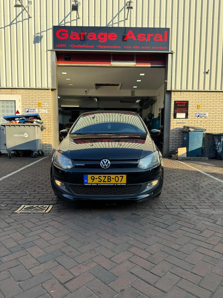 Volkswagen Polo 1.2 TDI 55KW BM 2013 Zwart, Auto's, Voorwielaandrijving, Stof, 74 pk, Zwart