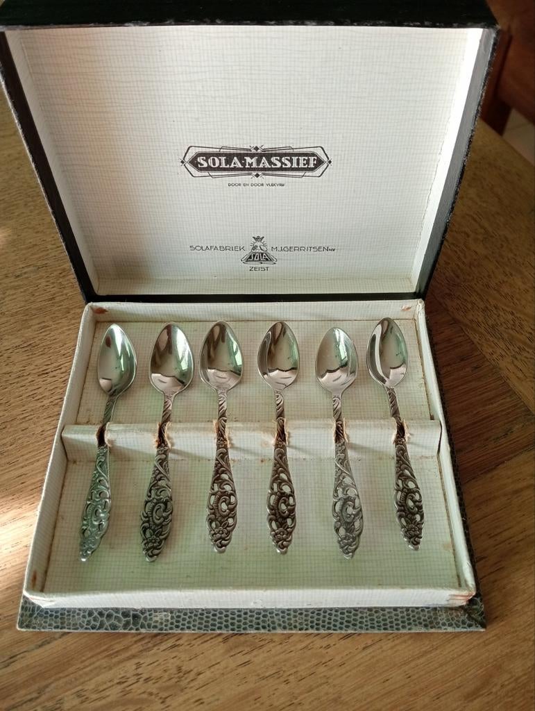 Kleine zilveren lepeltjes, Ophalen of Verzenden