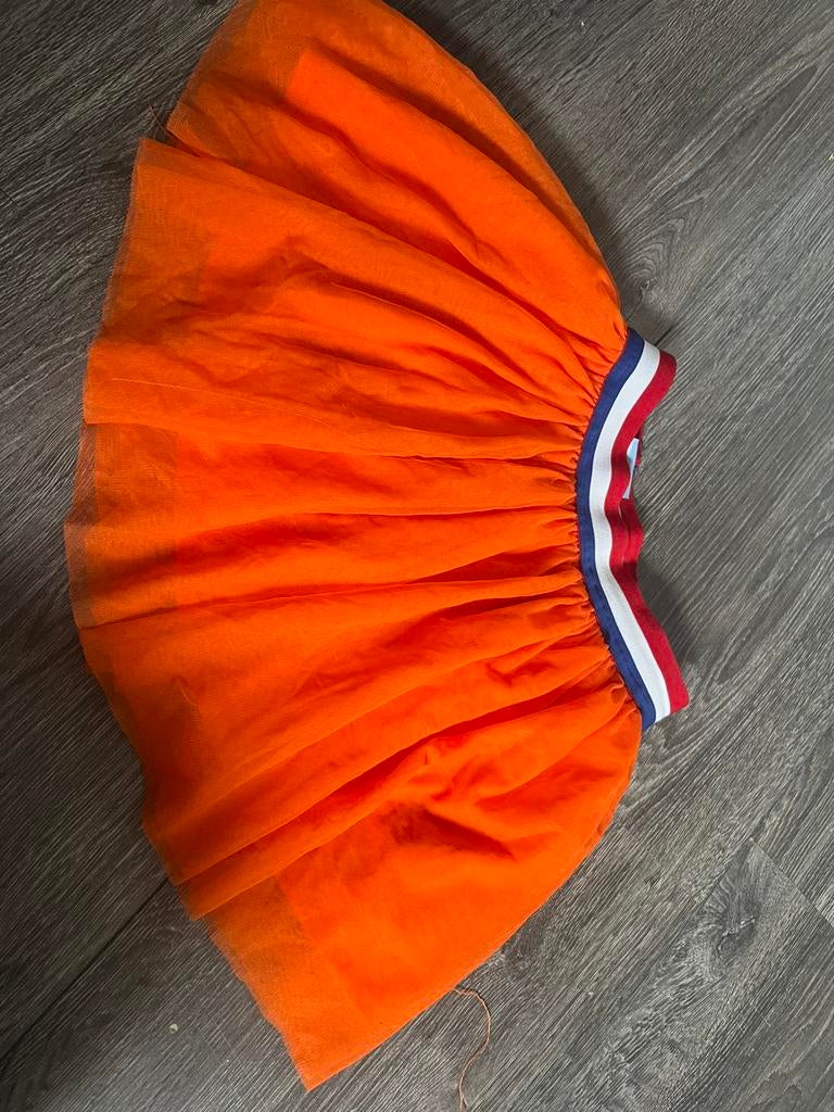 Oranje rokje maat 110/116, Ophalen, Zo goed als nieuw, Meisje, Jurk of Rok