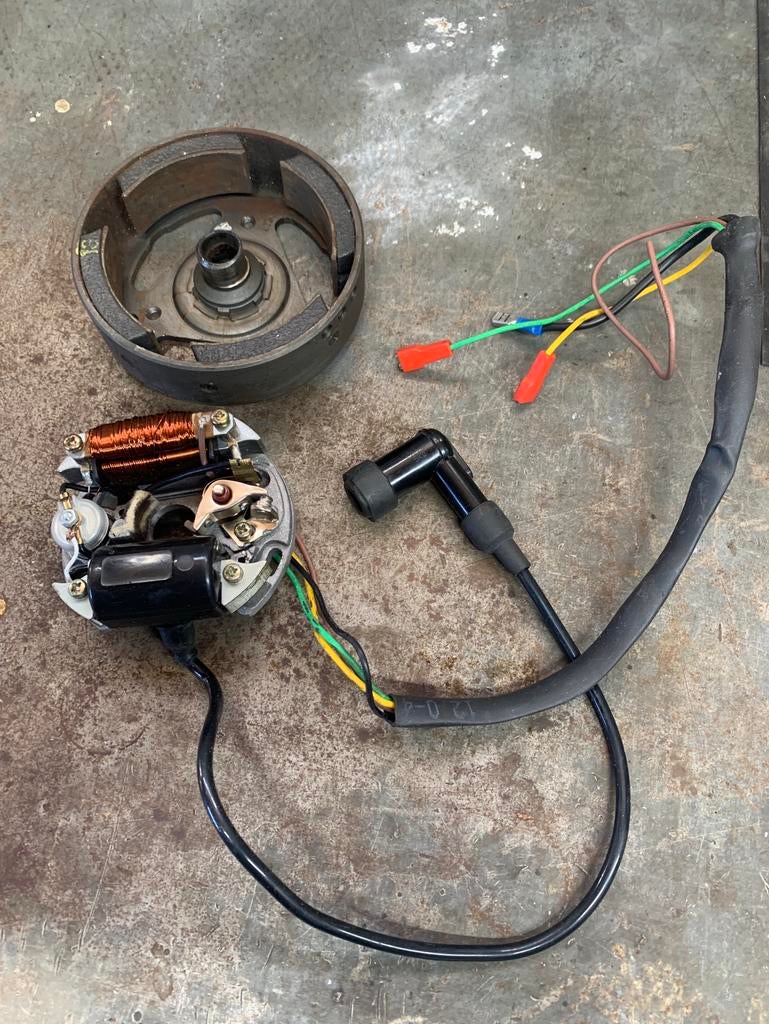 Contactpunt ontsteking compleet, Ophalen of Verzenden, Zo goed als nieuw, Blok