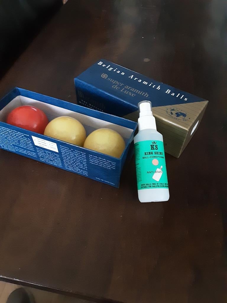 Biljartballen Belgian Aramith, Ophalen of Verzenden, Keu of Ballen