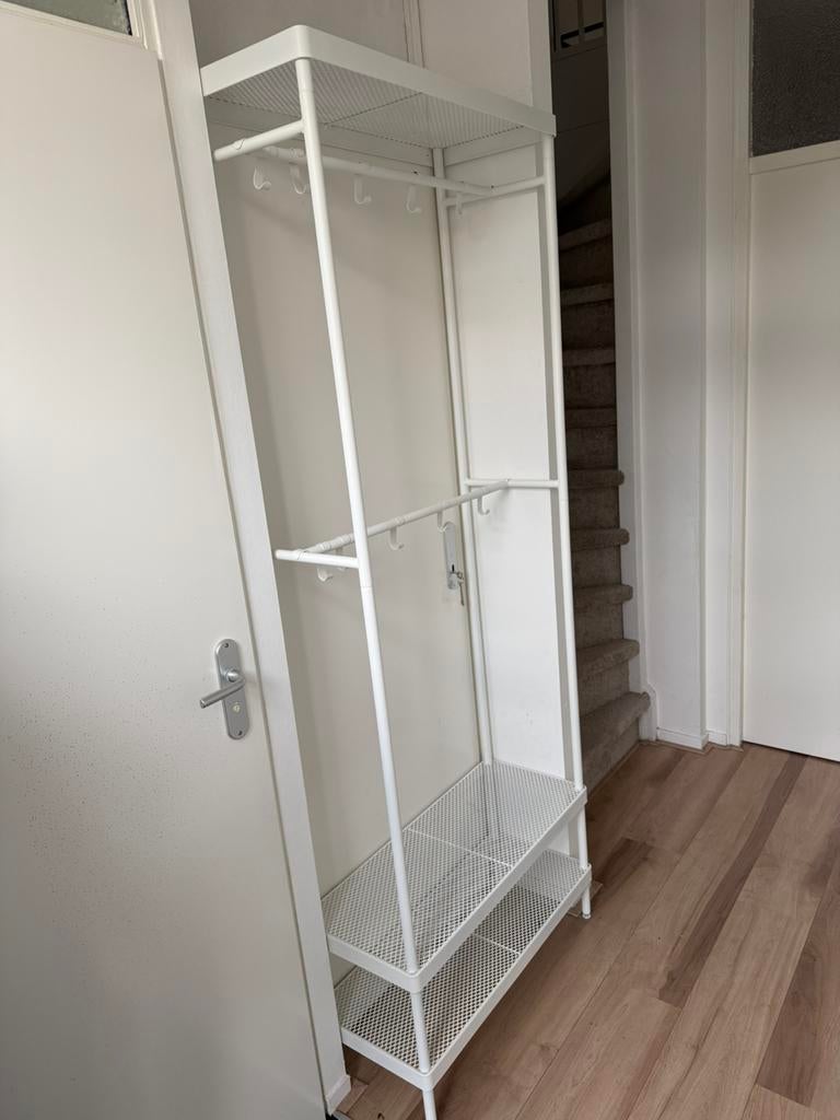 IKEA mackapär kapstok met schoenenrek, Ophalen, 50 tot 100 cm, Zo goed als nieuw, 150 tot 200 cm