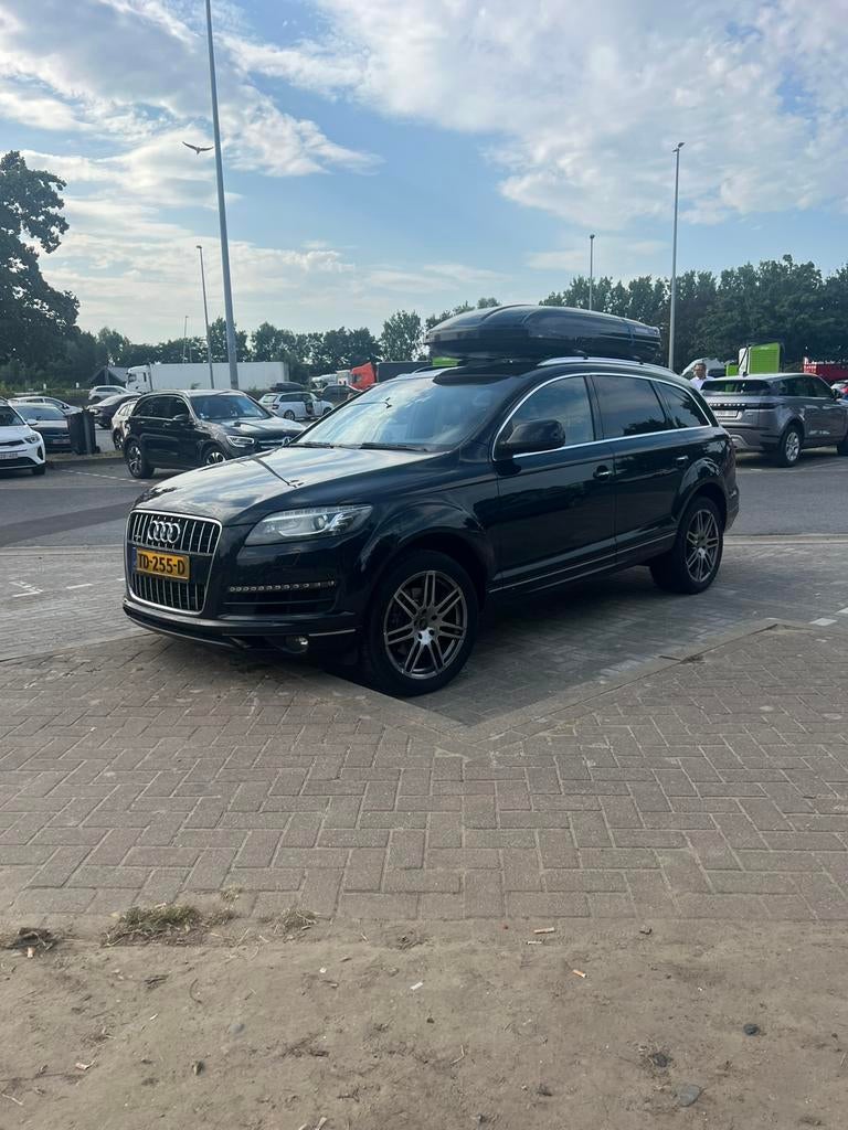 Audi Q7 3.0TDI 150KW 2013 Zwart, Auto's, Automaat, Zwart, 7 stoelen, Zwart
