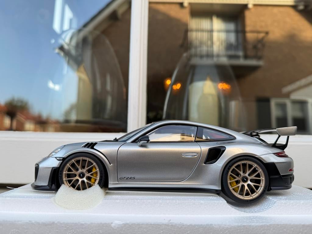 1:18 Porsche 911 991.2 GT2 RS Weissach zilver Autoart 78174, Hobby en Vrije tijd, Modelauto's | 1:18, Auto, Autoart, Nieuw, Ophalen of Verzenden