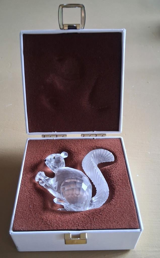 Swarovski eekhoorn in doosje, Ophalen of Verzenden