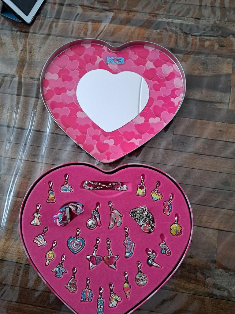 K3 sieraden box hangers van alle k3 liedjes, Ophalen of Verzenden