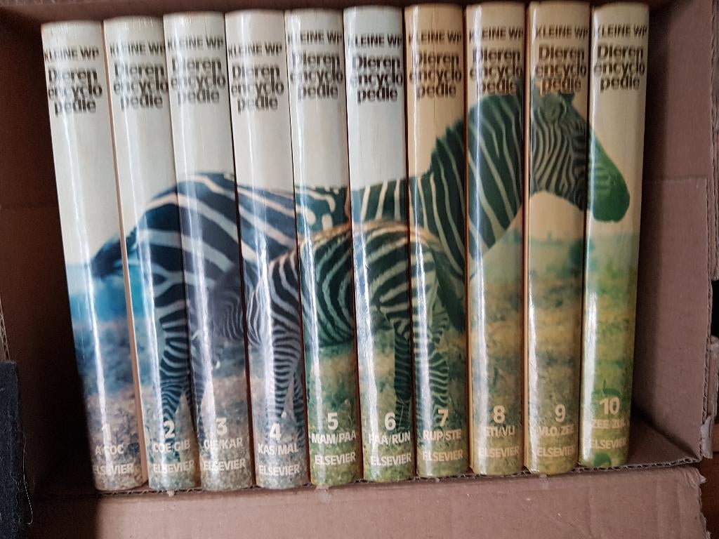 Kleine WP Dieren encyclopedie, Boeken, Encyclopedieën, Ophalen, Gelezen, Dieren, Complete serie