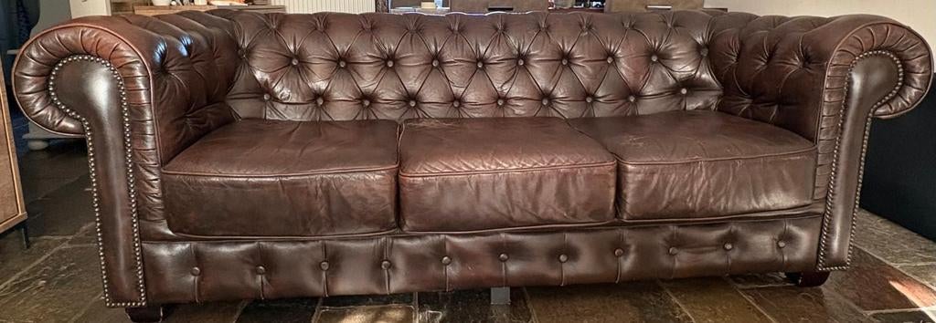 Te koop echte Chesterfield 3 zits bank, Huis en Inrichting, Banken | Bankstellen, Ophalen, Gebruikt, Driepersoons, 75 tot 100 cm