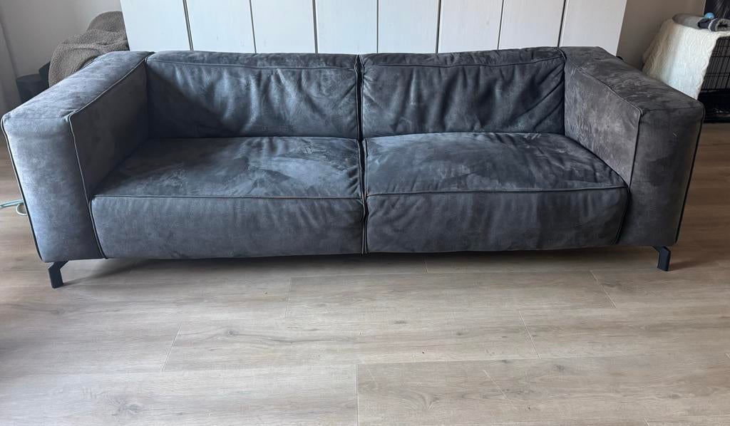 Bank 3-zits antraciet microleder - Gratis af te halen!, Huis en Inrichting, Banken | Bankstellen, Ophalen, Gebruikt, Driepersoons