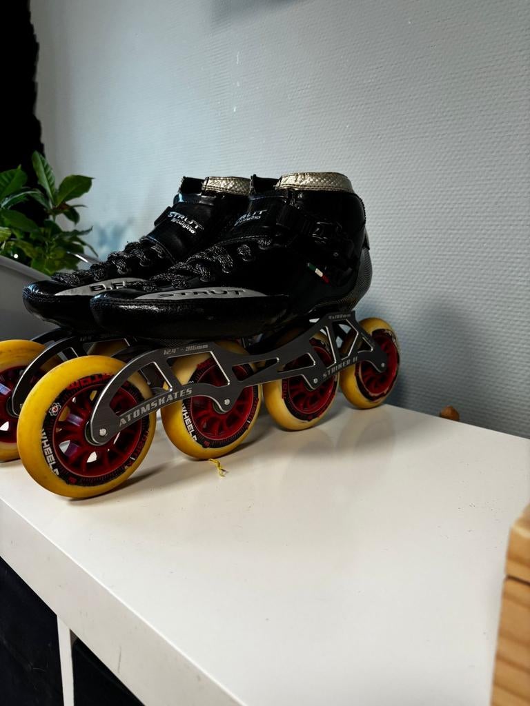 Skeelers Luigino Strut - Maat 42 - Semi-custom, Gebruikt, Dames, Inline skates 4 wielen, Ophalen