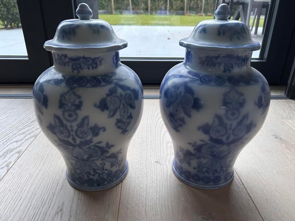 2 stuks Maastrichts blauwe potten Petrus Regout, Ophalen