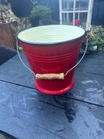 Emaillen emmer met een houten handgreep., Ophalen of Verzenden, Nieuw, IJzer, Met handgreep