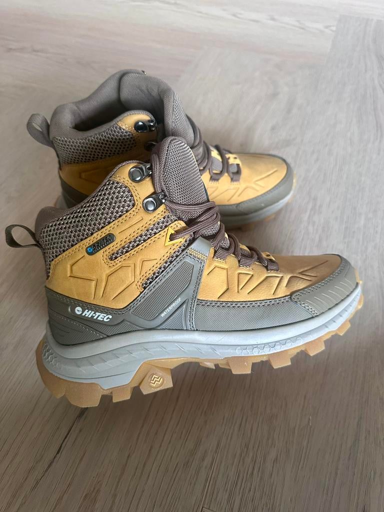 Hi-tec dames wandelschoen maat 37 nieuw, Ophalen of Verzenden, Nieuw, Schoenen