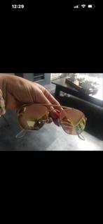 Ray-Ban Zonnebril Goudkleurig met Hoesje en Doekje, Ophalen, Zonnebril, Overige kleuren, Zo goed als nieuw