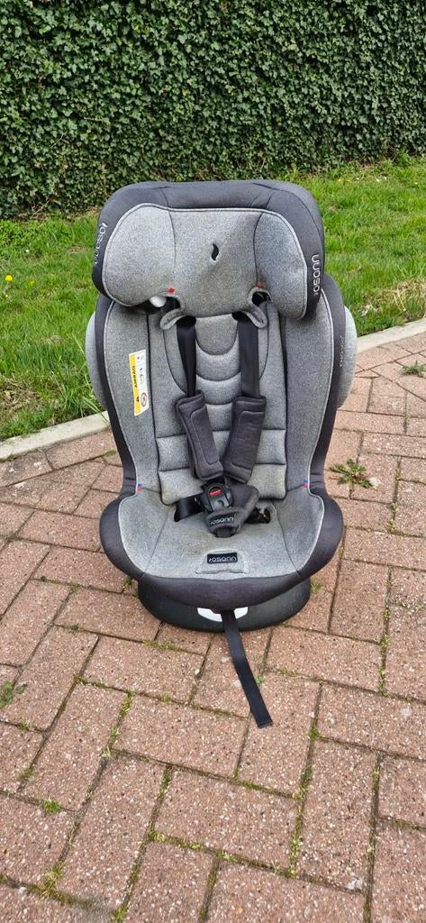 Kinderautostoel Osann met Isofixsysteem., Kinderen en Baby's, Autostoeltjes, Verstelbare rugleuning, 9 t/m 18 kg, Ophalen, Overige merken
