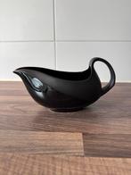 Wedgwood black basalt lunar shape 225 saus of jus kannetje, Ophalen of Verzenden, Zo goed als nieuw, Rechthoekig, Riet