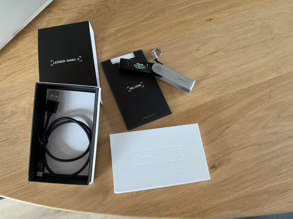 Ledger Nano X - Hardware Wallet voor Crypto, Computers en Software, Ophalen of Verzenden, Nieuw