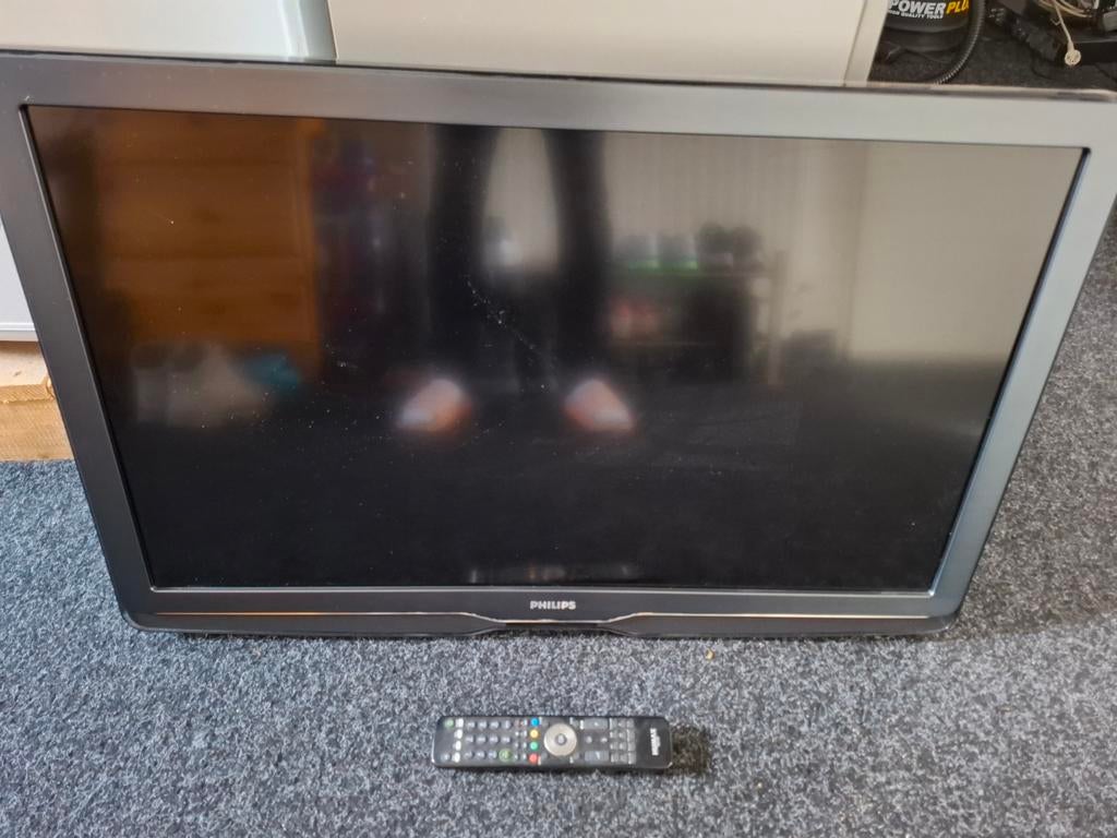 Philips 37 inch tv met ingebouwde speakers en ambilight, Ophalen, 100 cm of meer, 50 Hz, Philips