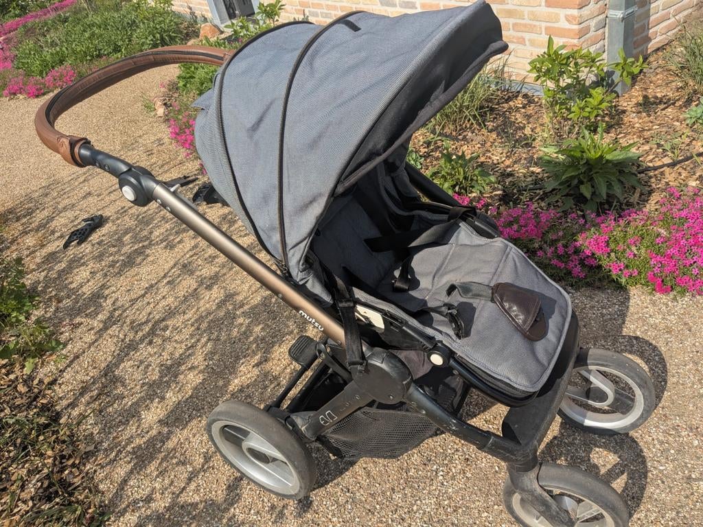 Mutsy Evo Kinderwagen - Complete Set, Kinderen en Baby's, Kinderwagens en Combinaties, Gebruikt, Mutsy, Verstelbare duwstang, Ophalen