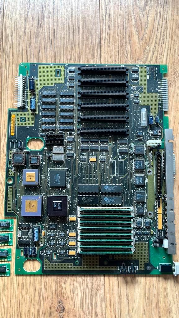 Apple Macintosh II moederbord, Computers en Software, Vintage Computers, Ophalen of Verzenden