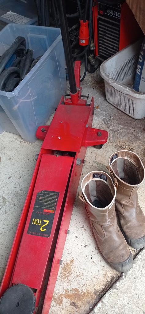 Robuuste 2-tons hydraulische garagekrik - MODEL LY2, Auto diversen, Krikken, Ophalen