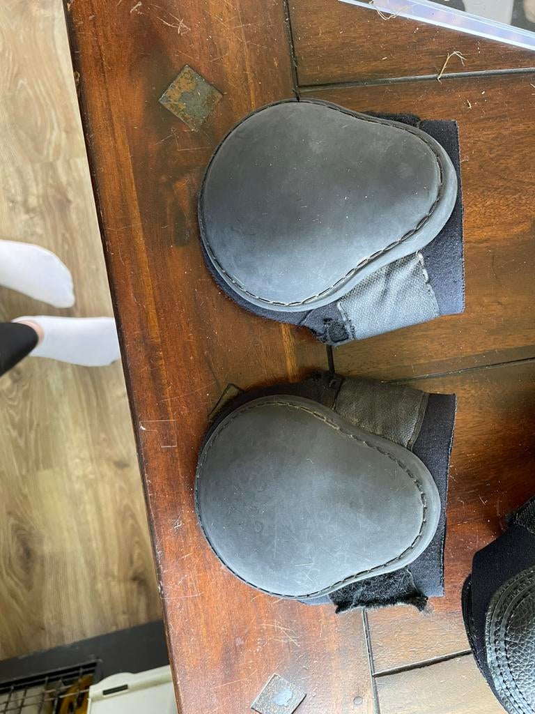 Eskadron achterbeschemers, Dieren en Toebehoren, Ophalen of Verzenden, Zo goed als nieuw