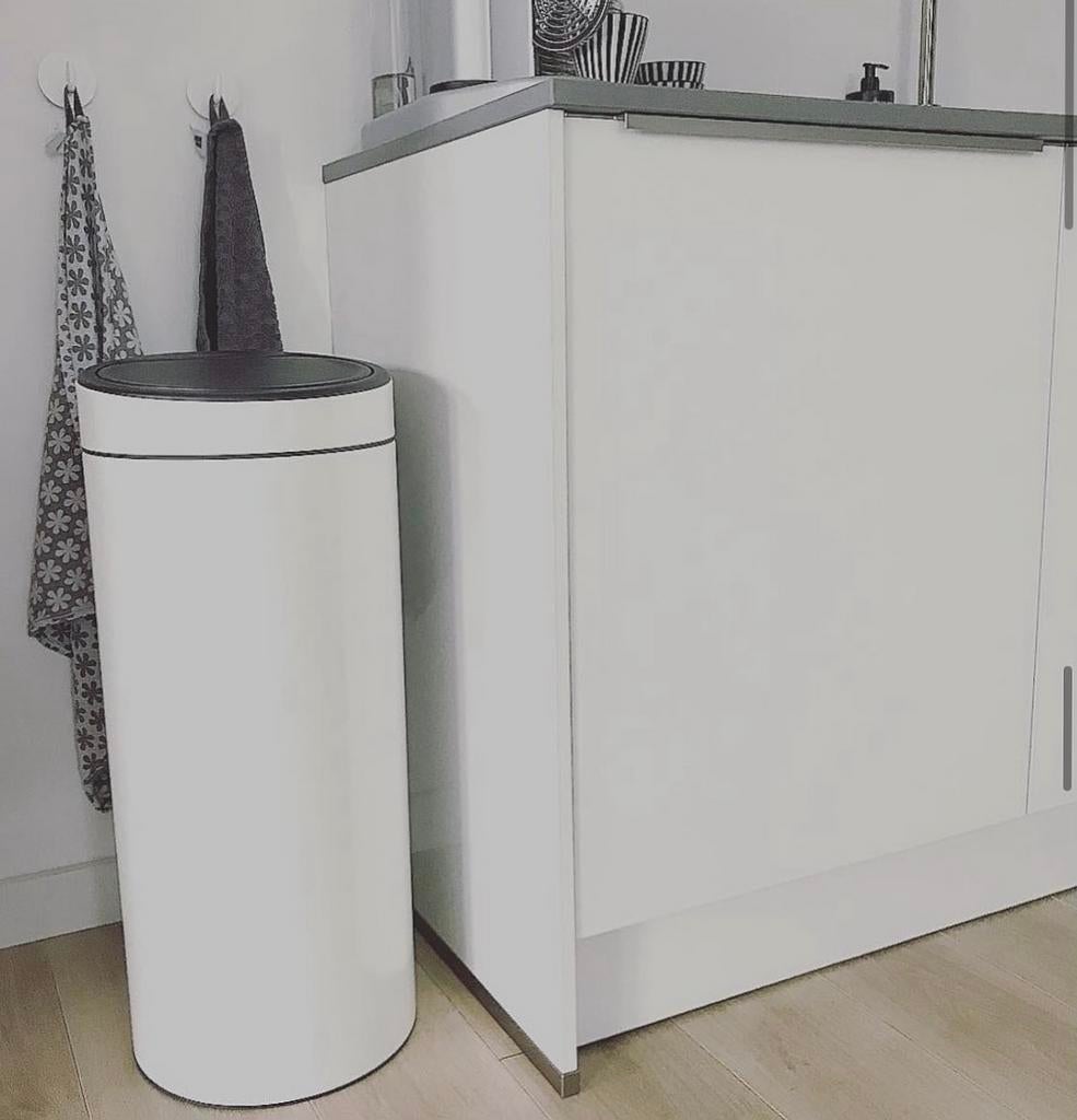 Brabantia TouchBin 30 liter *nieuw*, Ophalen, 50 tot 75 cm, Nieuw, Metaal
