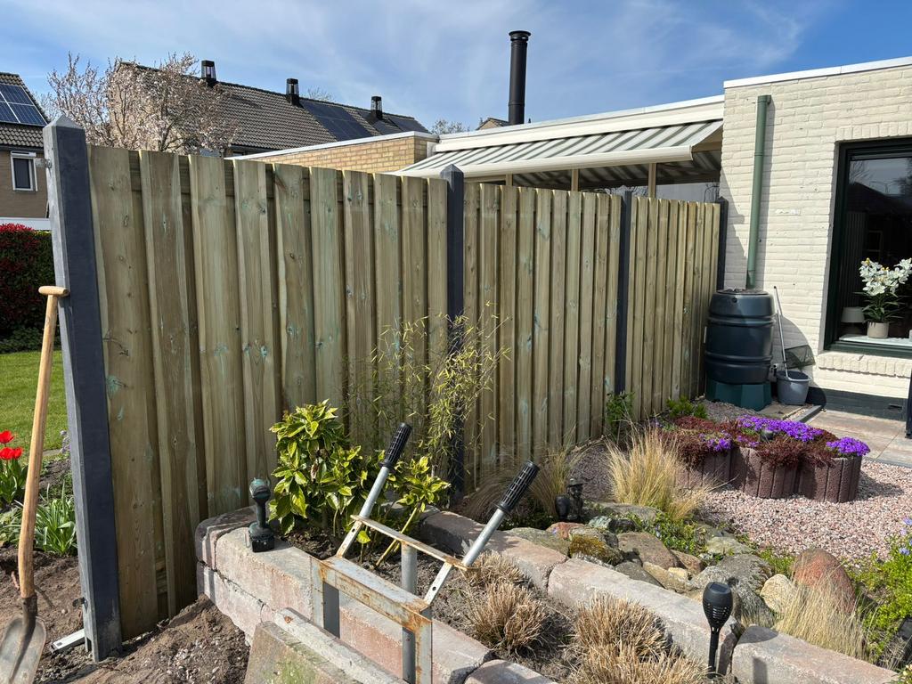 Nieuwe schutting nodig? Dat regelen wij., Tuin en Terras, Ophalen, Bbh, 1 tot 2 meter, Nieuw