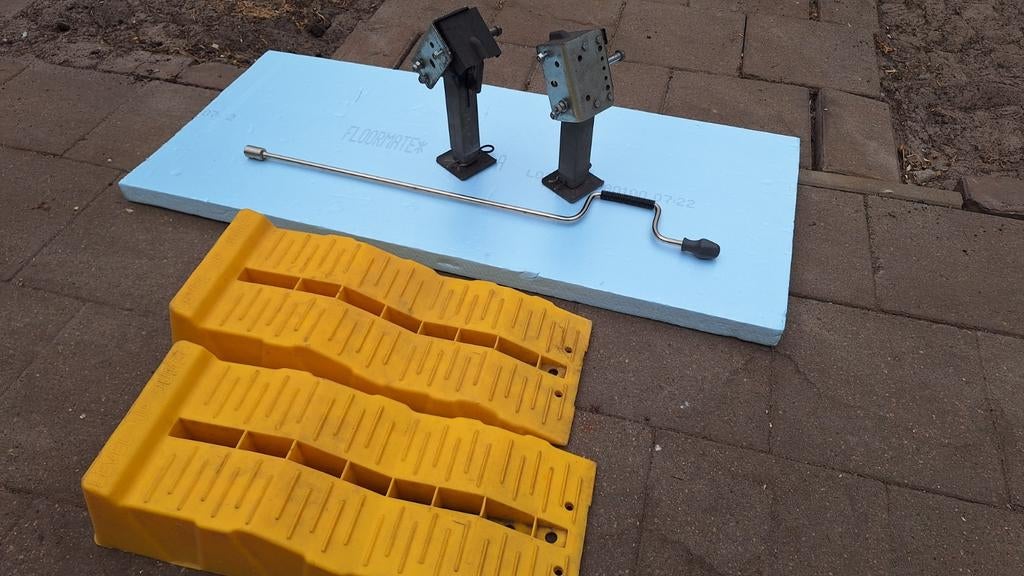 Camper  onderdelen, Ophalen