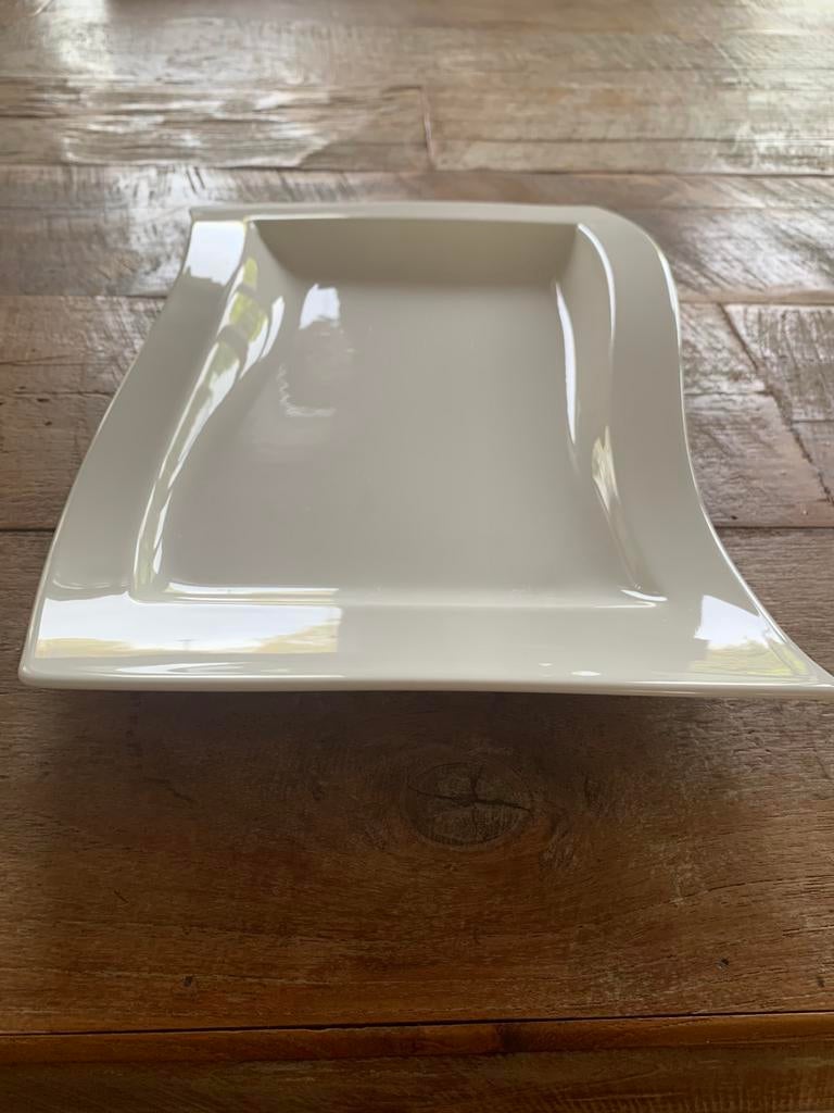 Villeroy & Boch, wit servies Wave, Huis en Inrichting, Keuken | Servies, Ophalen, Zo goed als nieuw, Bord(en), Overige stijlen