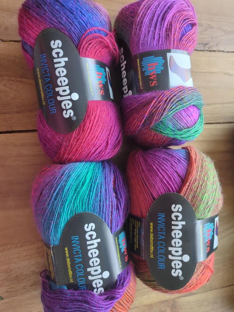 Scheepjes sokkenwol Invicta colour 4 bollen, Ophalen of Verzenden, Nieuw, Breien of Haken, Wol of Garen