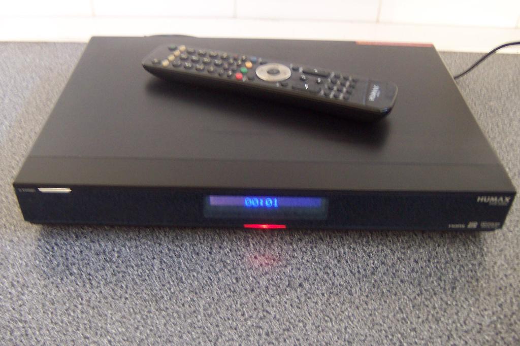 Humax iHDR-5050C, Decoder en Harddisk Recorder., Ophalen of Verzenden, Zo goed als nieuw, Decoder