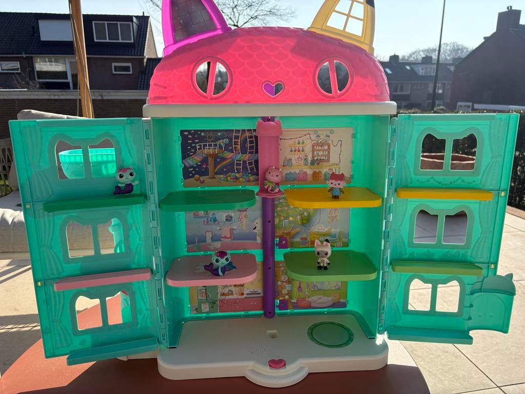 Gabby's Poppenhuis - Gebruikt, opknapper, Kinderen en Baby's, Speelgoed | Poppenhuizen, Ophalen, Gebruikt, Poppenhuis